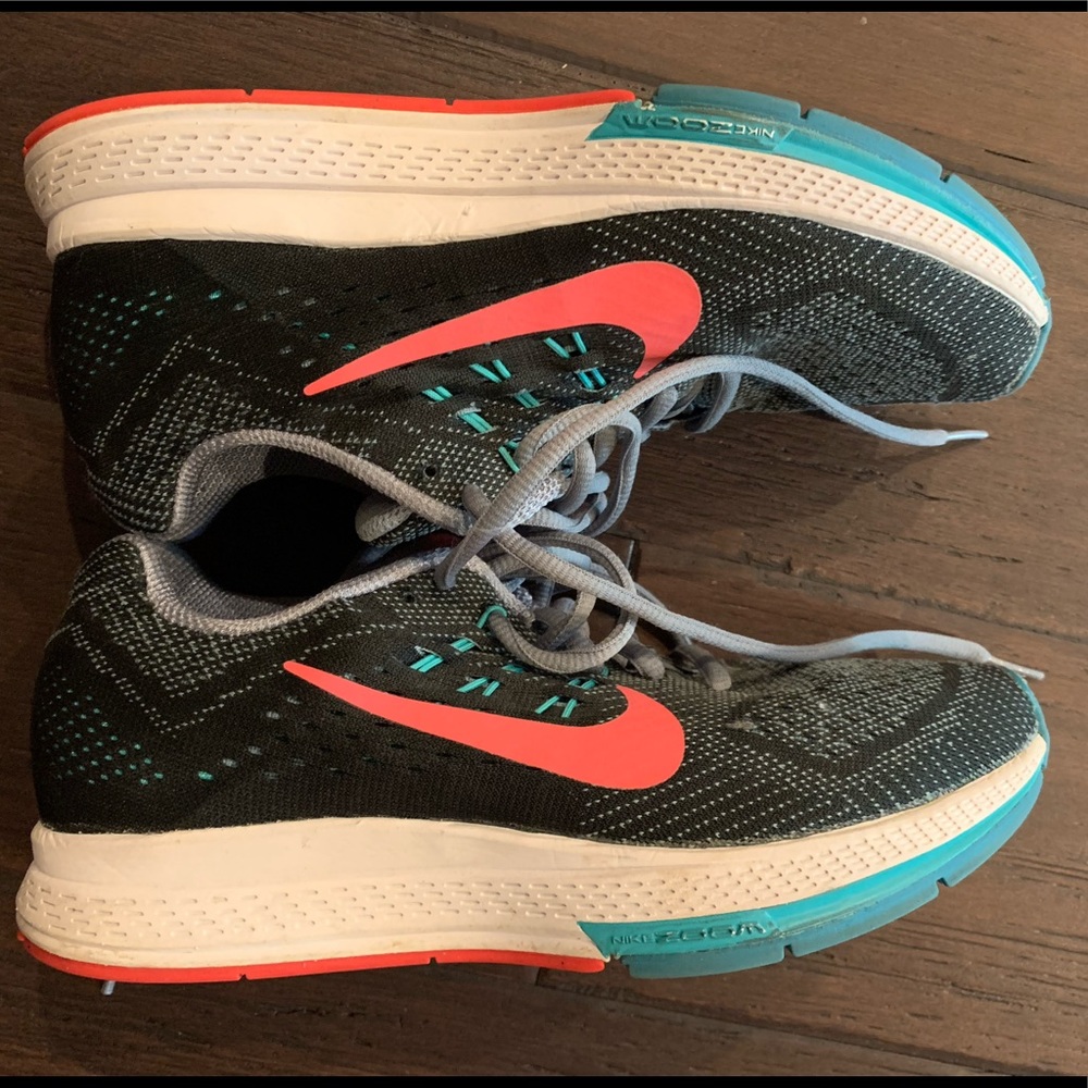 NIKE AIR ZOOM STRUCTURE